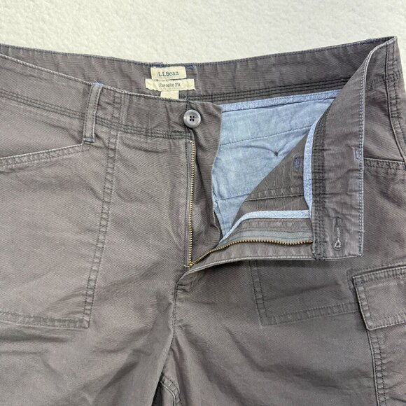 LL Bean Womens 14 Favorite Fit Cargo Shorts Gray Hiking Outdoors Gorpcore Preppy - Picture 6 of 11